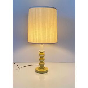 Vintage Mid-Century Modern Wood & Metal Yellow White Table Lamp 25in